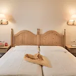 Aurora Inklusive Freiem Thermeneintritt Bad Hofgastein