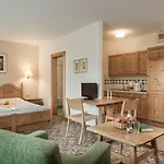 Daire Aurora Inklusive Freiem Thermeneintritt Bad Hofgastein