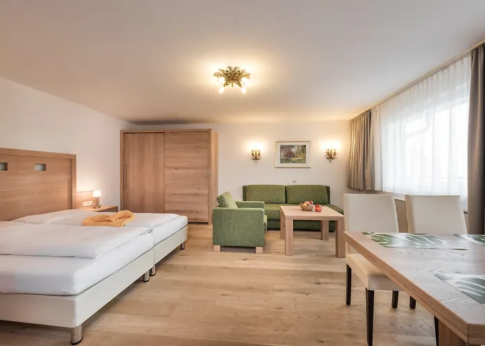 Aurora Inklusive Freiem Thermeneintritt 巴特霍夫加施泰因