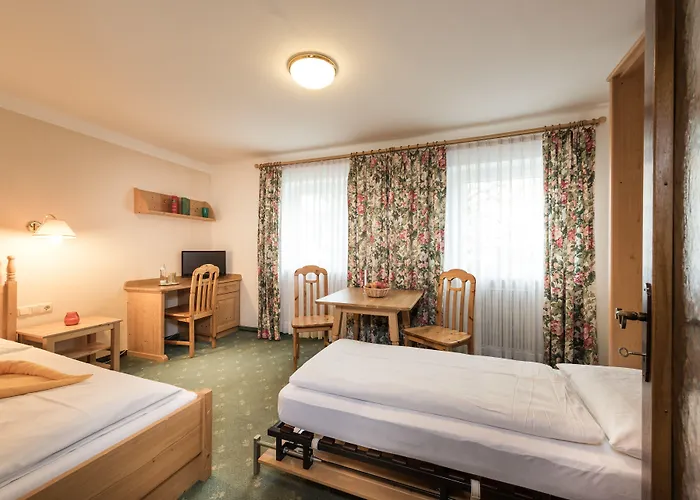 Aurora Inklusive Freiem Thermeneintritt 巴特霍夫加施泰因