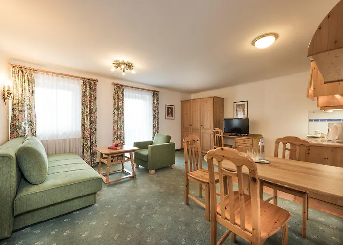 Aurora Inklusive Freiem Thermeneintritt 巴特霍夫加施泰因